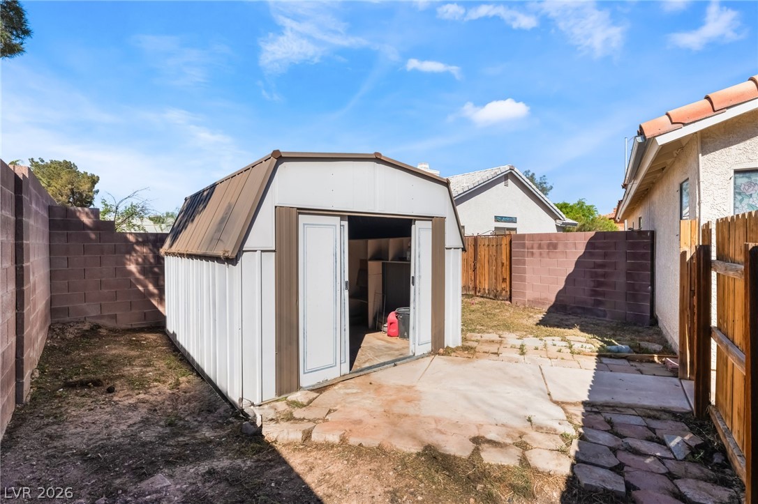 6229 Blossomwood Avenue