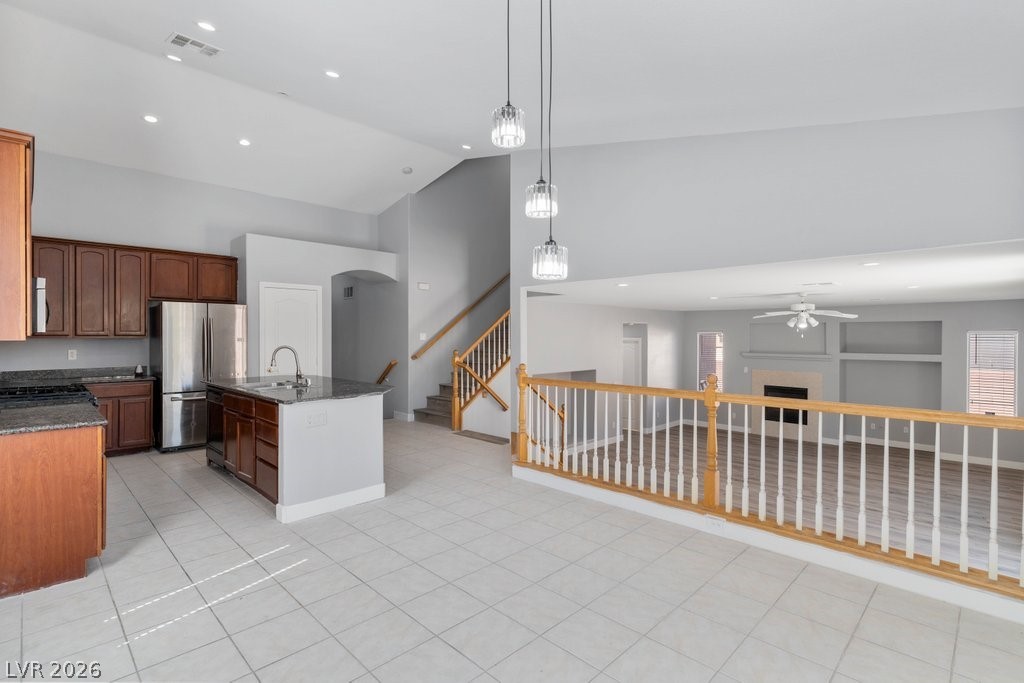 5724 Pacesetter Street