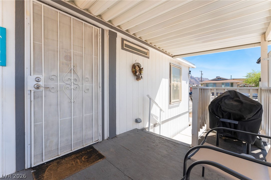 6124 Glacier Avenue