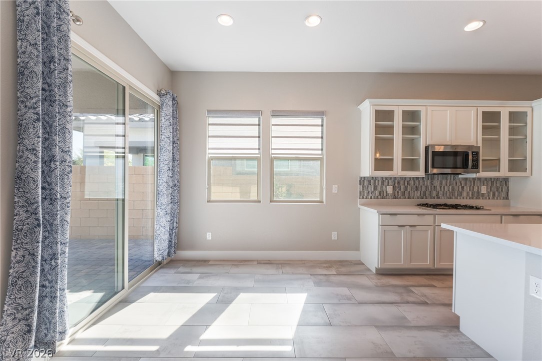 9940 Heather Moore Avenue