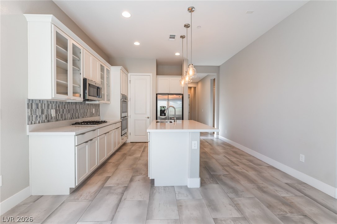 9940 Heather Moore Avenue