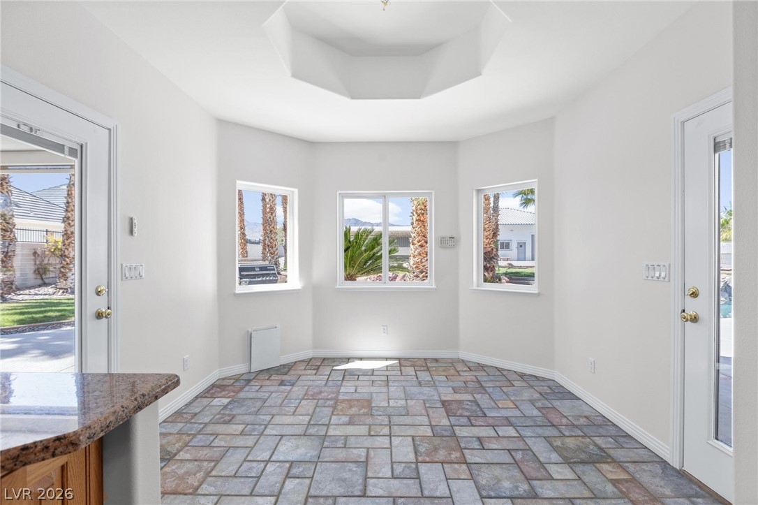 5891 North Campbell Road