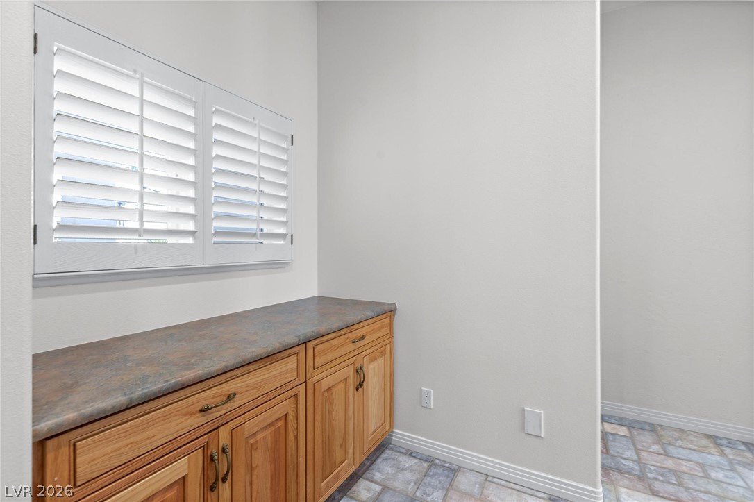 5891 North Campbell Road