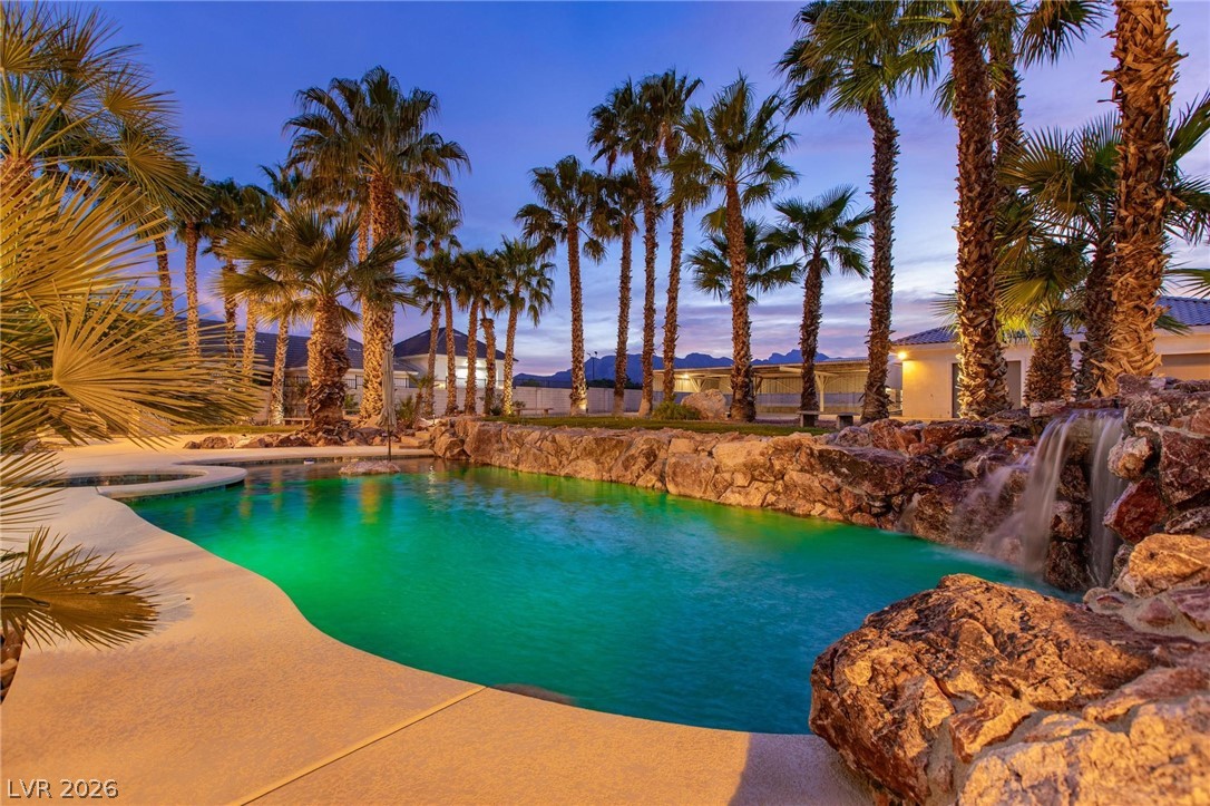 5891 North Campbell Road