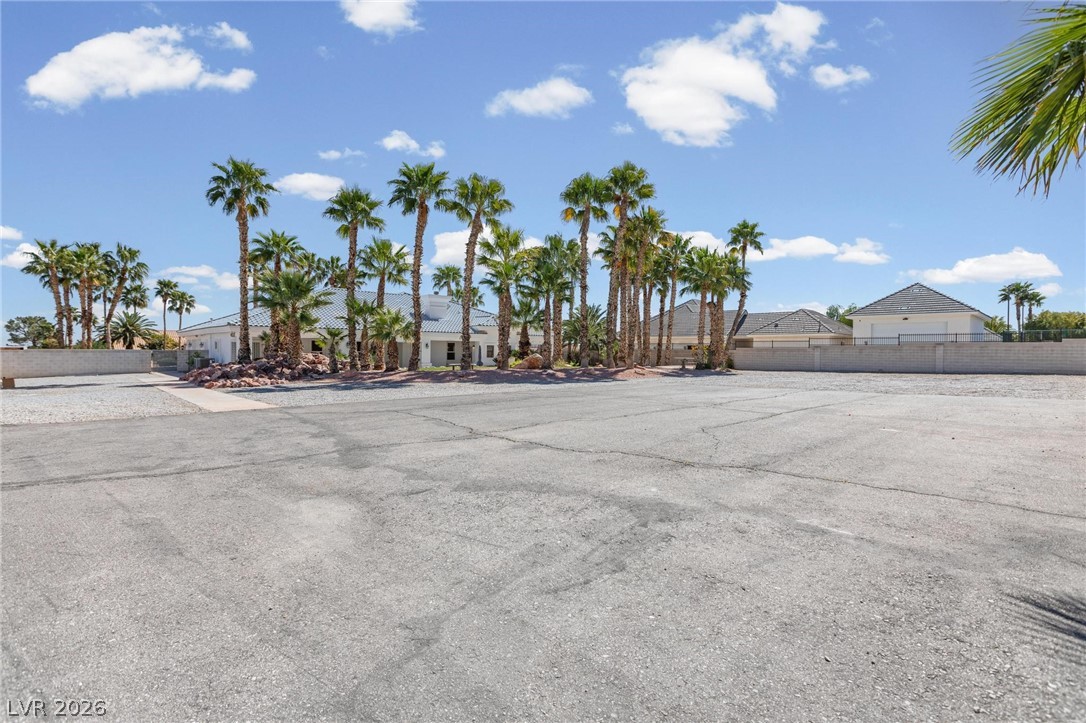 5891 North Campbell Road