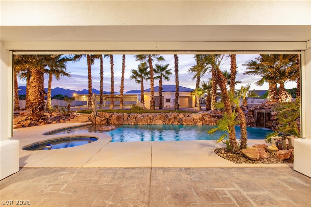 5891 North Campbell Road