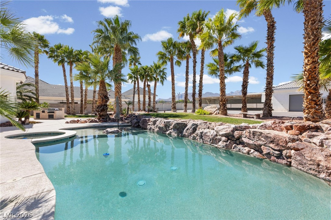 5891 North Campbell Road