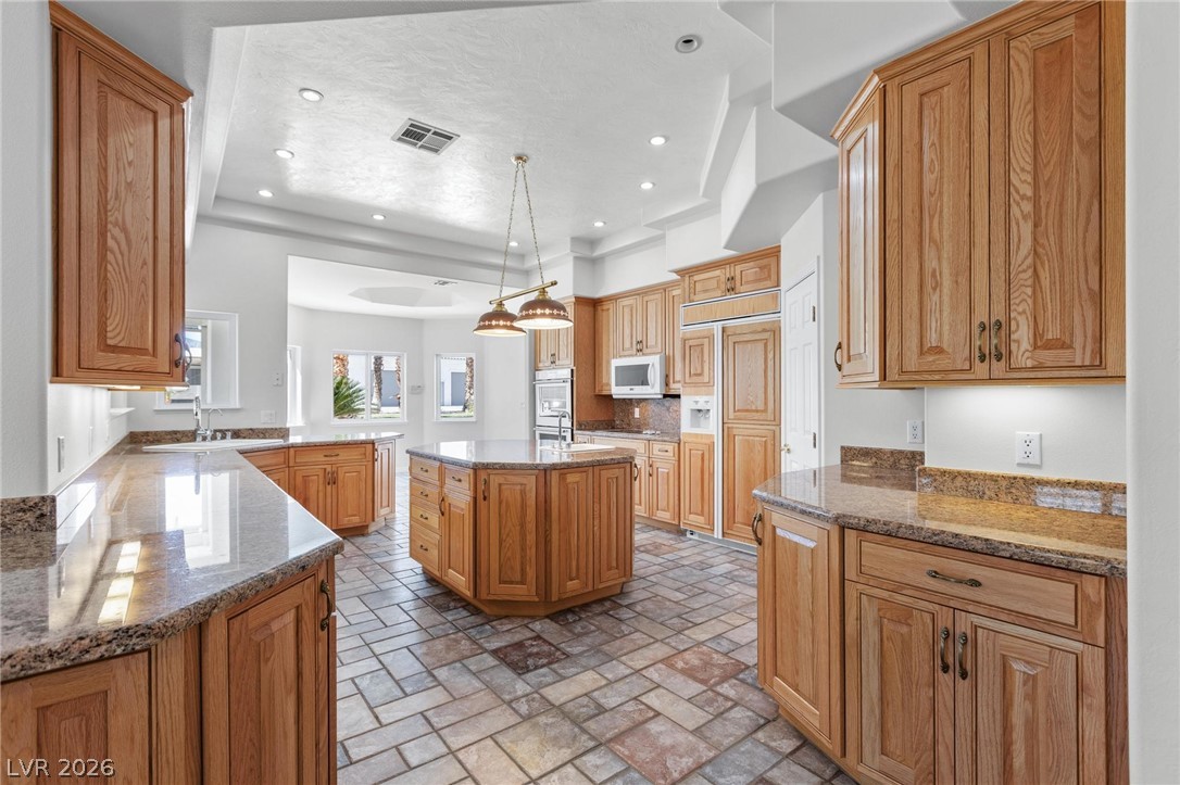 5891 North Campbell Road