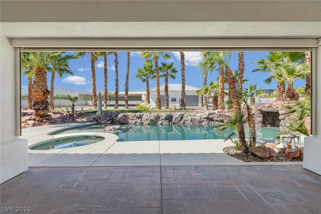 5891 North Campbell Road