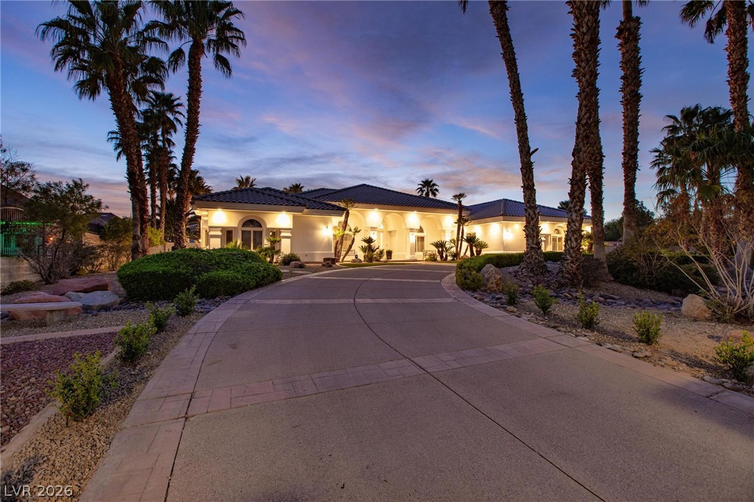 5891 North Campbell Road