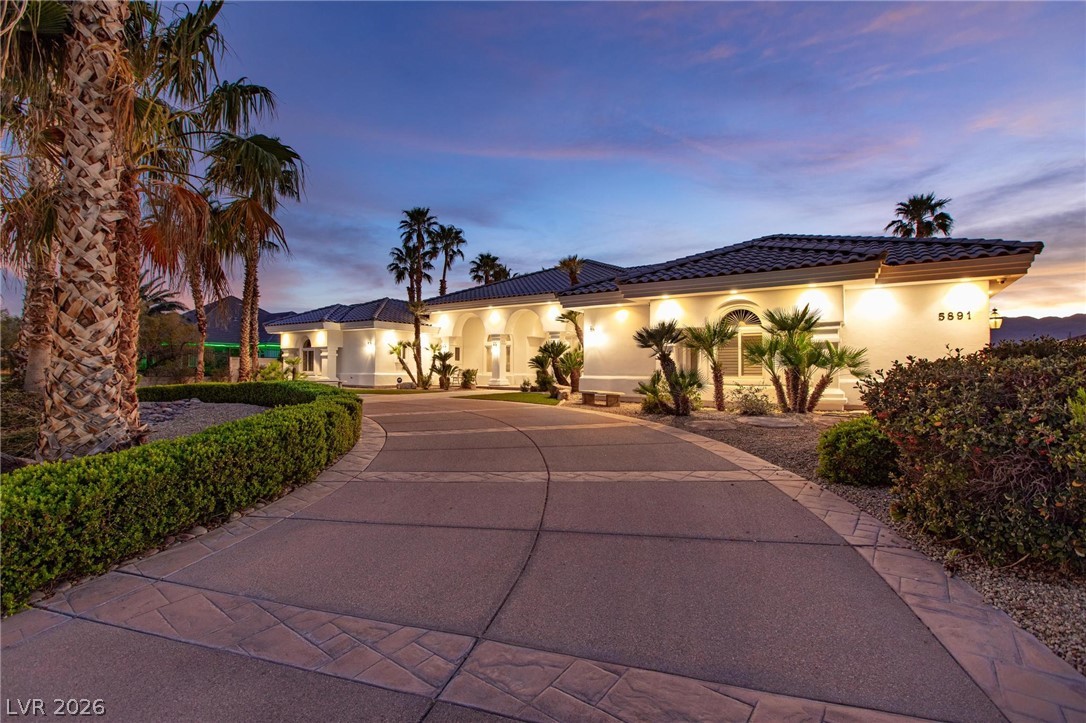 5891 North Campbell Road