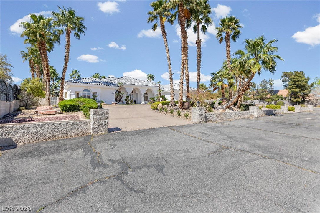 5891 North Campbell Road