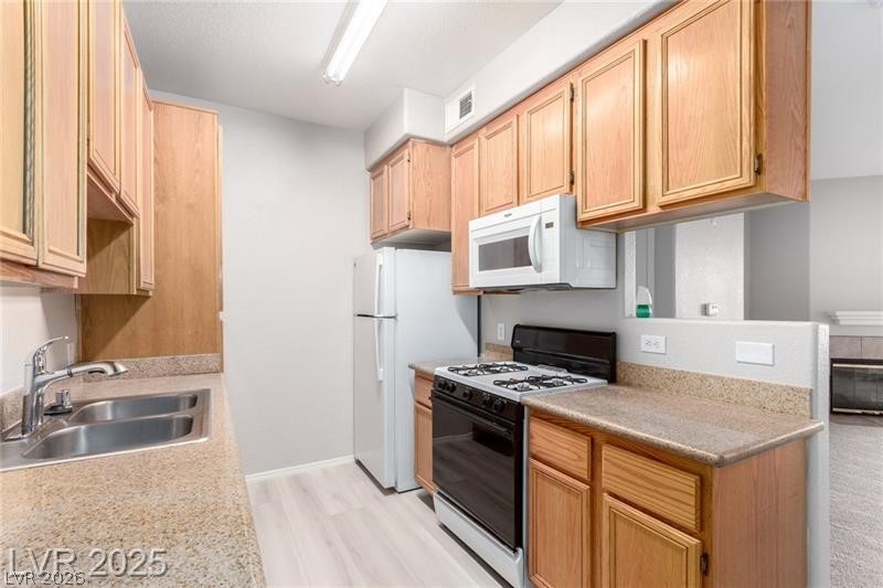 3318 North Decatur Boulevard 1092