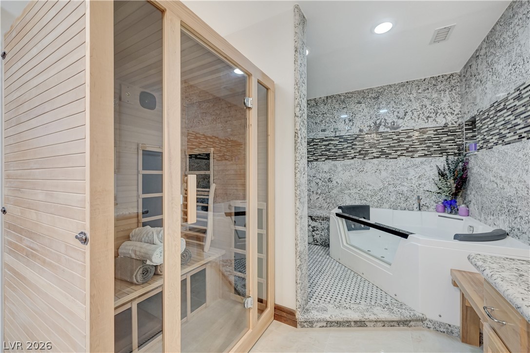 1591 Rocking Horse Drive