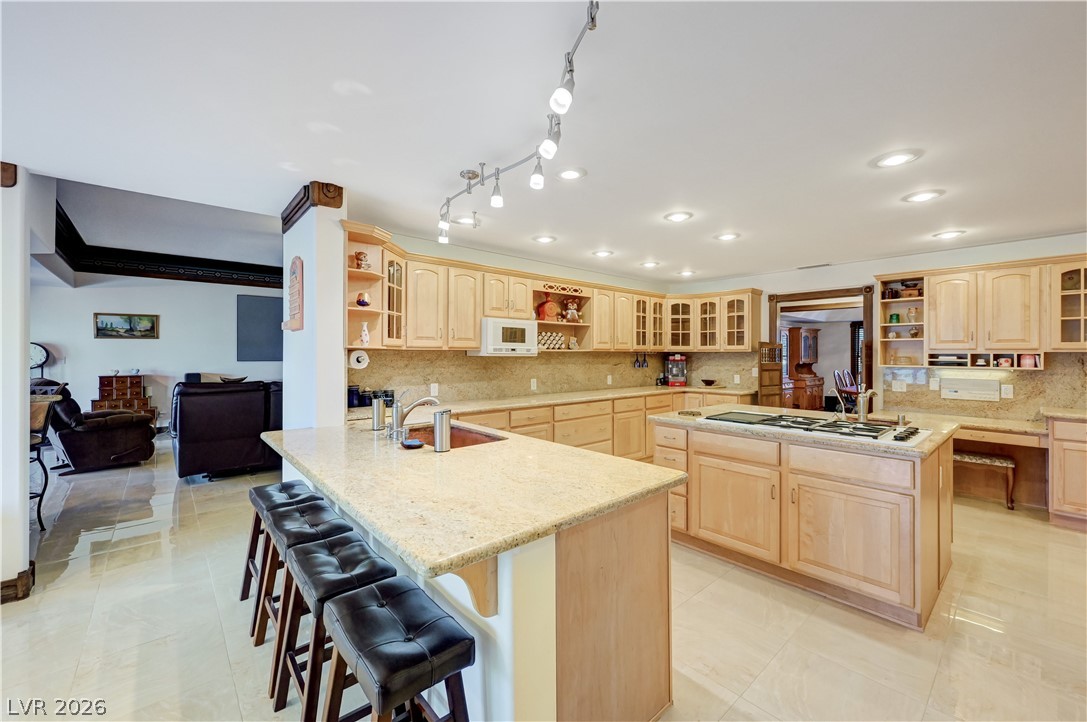 1591 Rocking Horse Drive