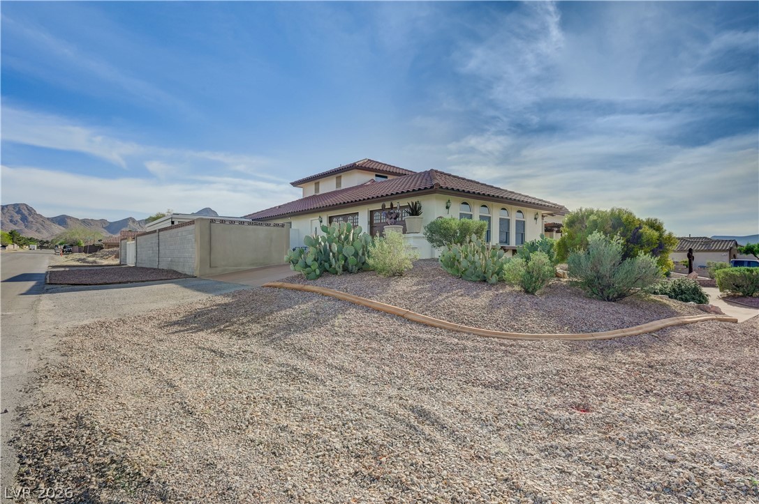 1591 Rocking Horse Drive