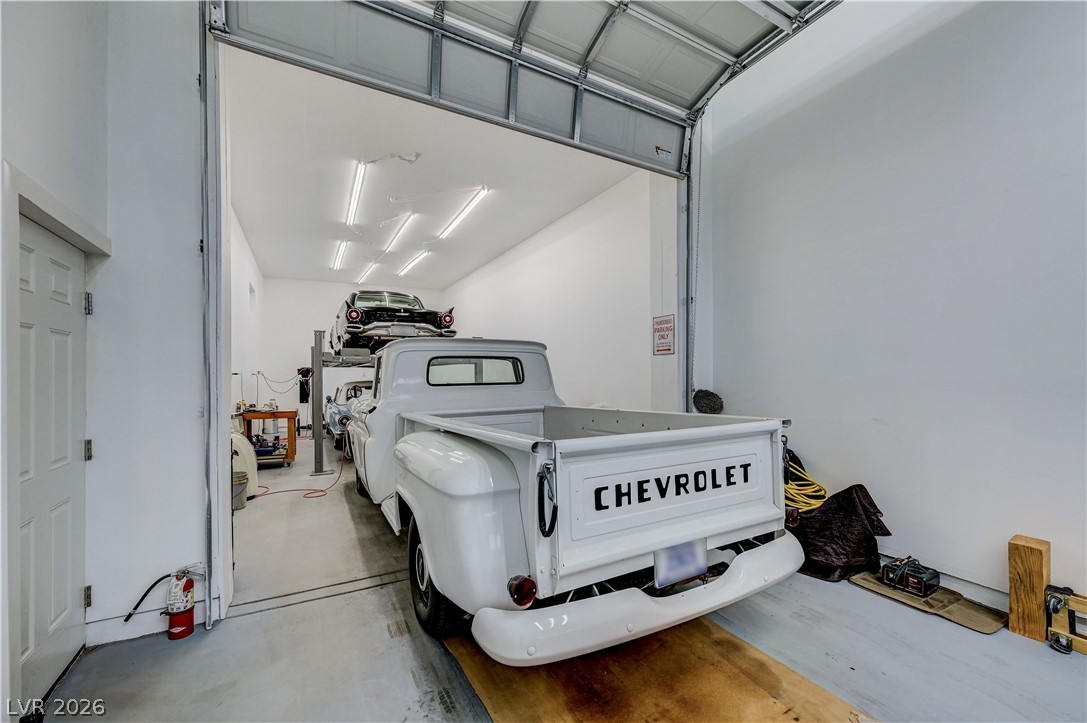 1591 Rocking Horse Drive