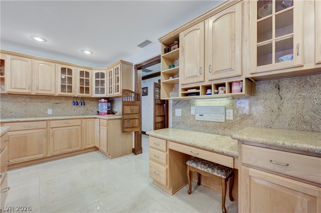 1591 Rocking Horse Drive