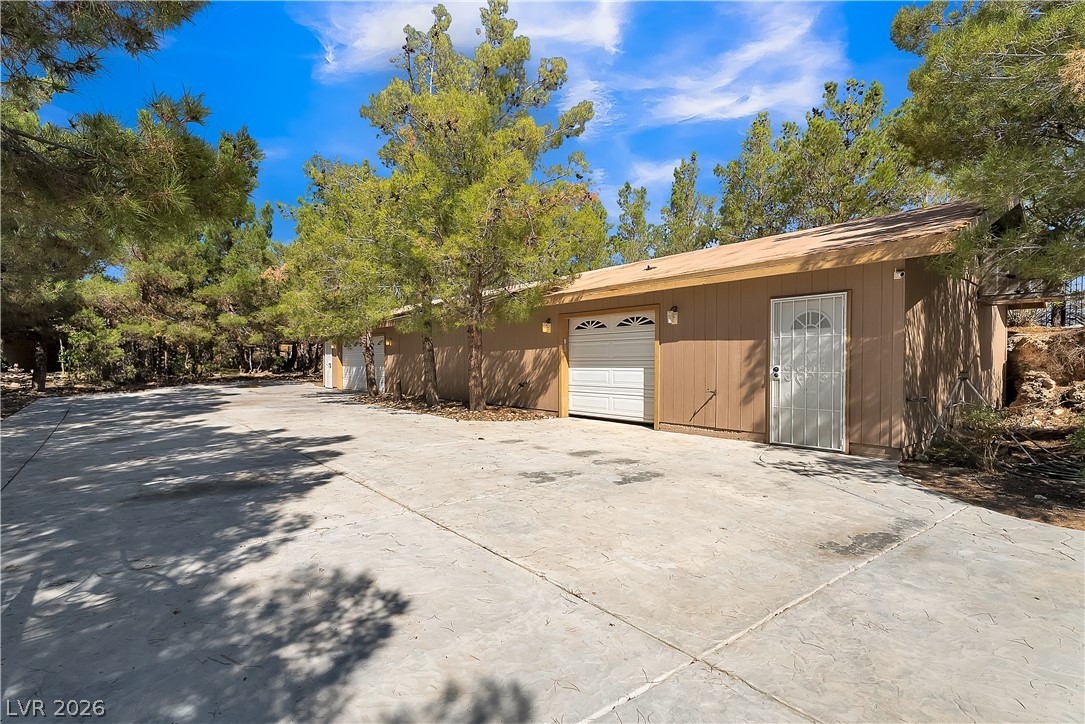 12575 West Wigwam Avenue