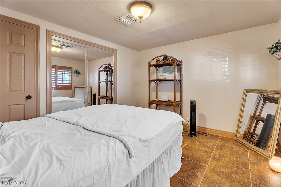 12575 West Wigwam Avenue