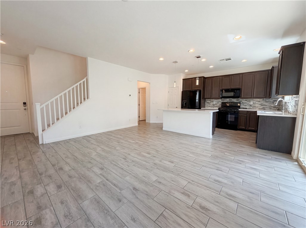 317 Andamento Place