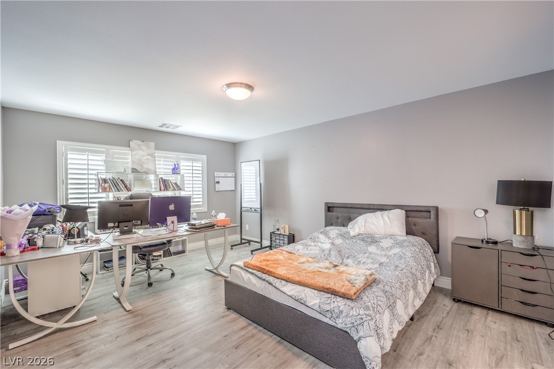 8200 Duncan Peak Court