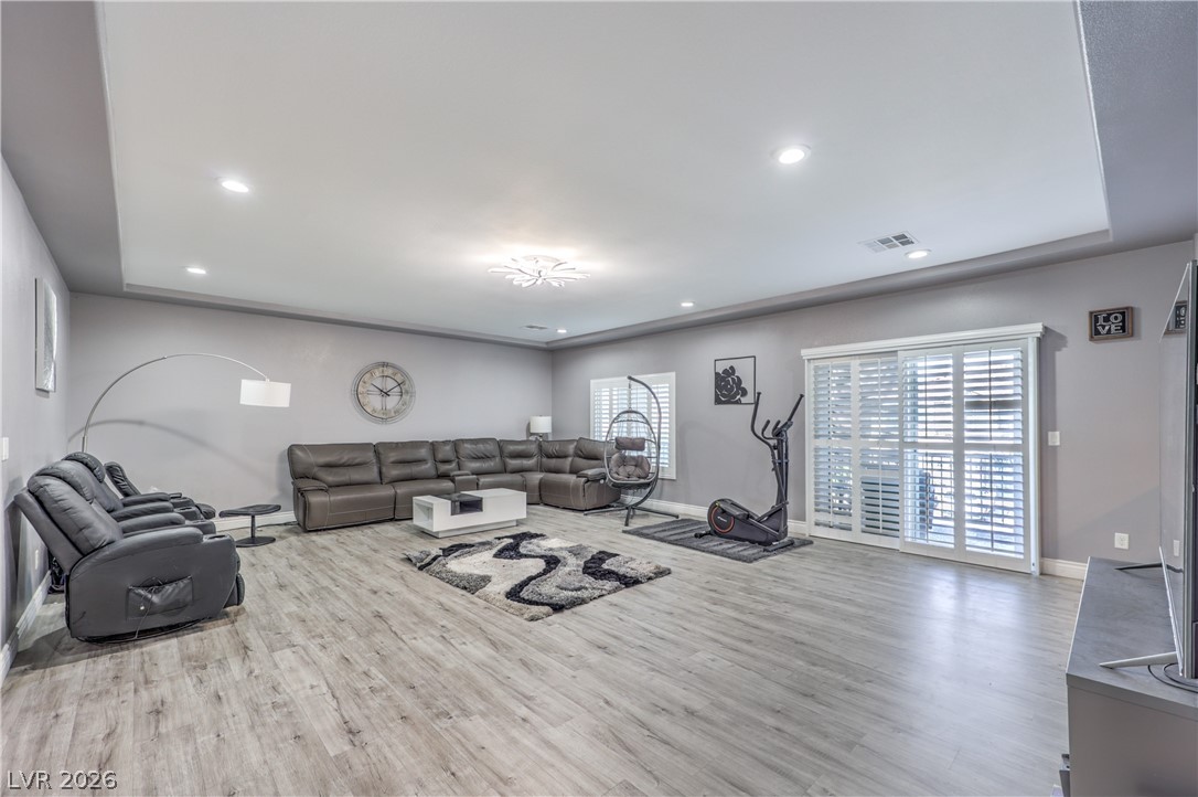 8200 Duncan Peak Court