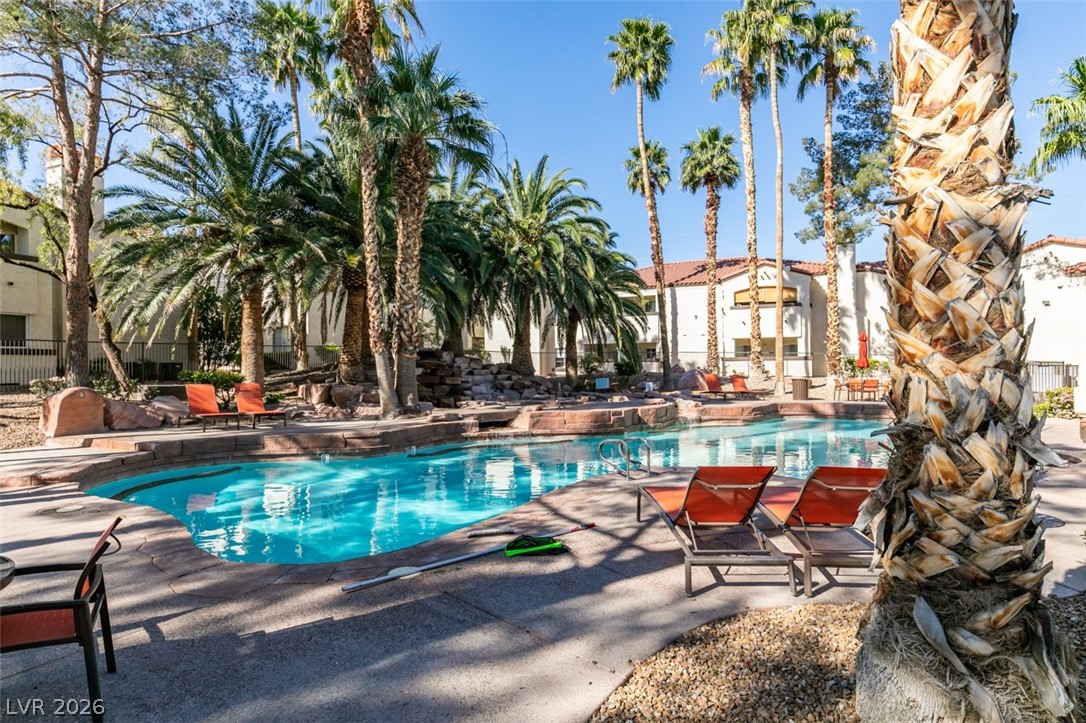 2975 Bluegrass Lane 1324