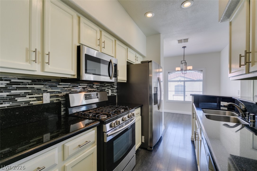 2975 Bluegrass Lane 1324