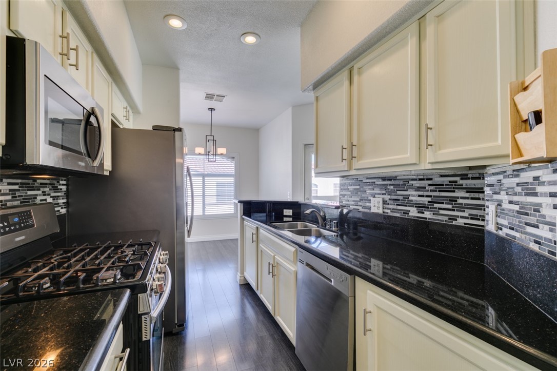 2975 Bluegrass Lane 1324