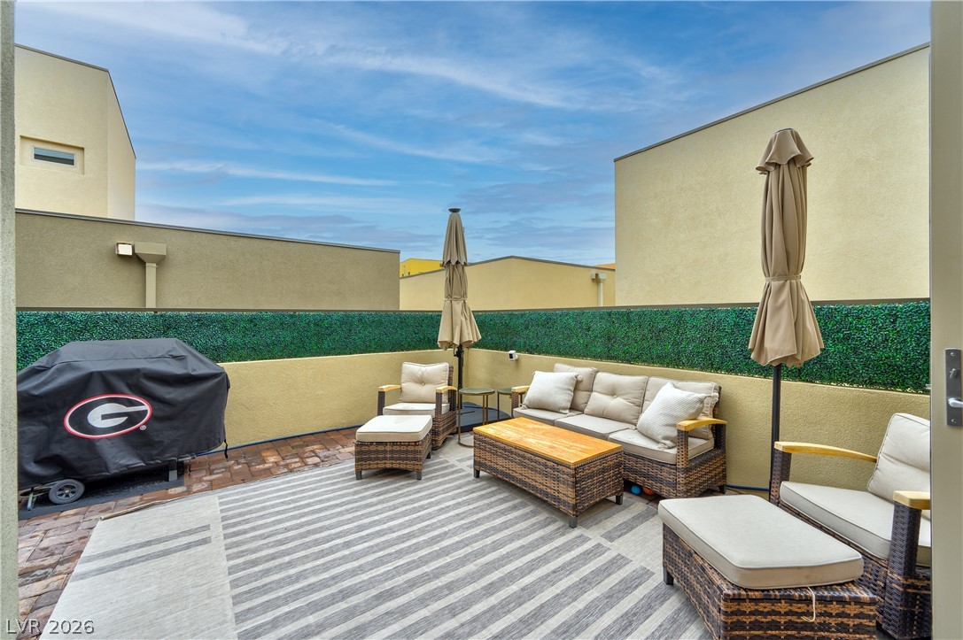 4142 Ombre Street