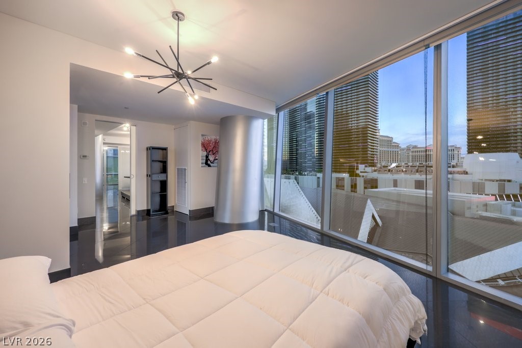 3722 Las Vegas Boulevard 907