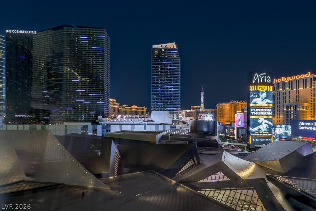 3722 Las Vegas Boulevard 907