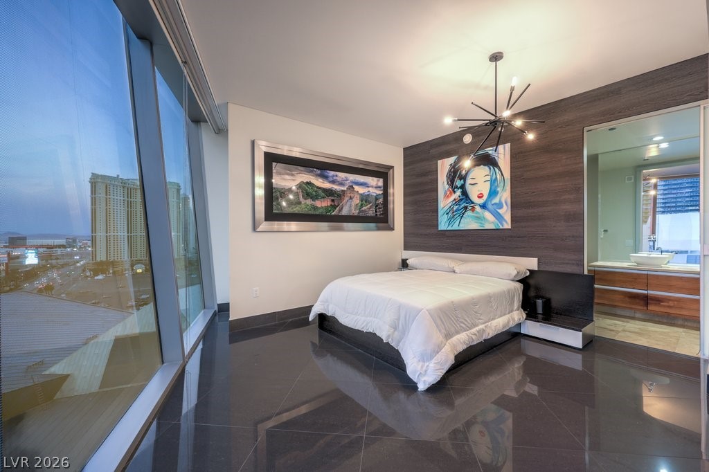 3722 Las Vegas Boulevard 907