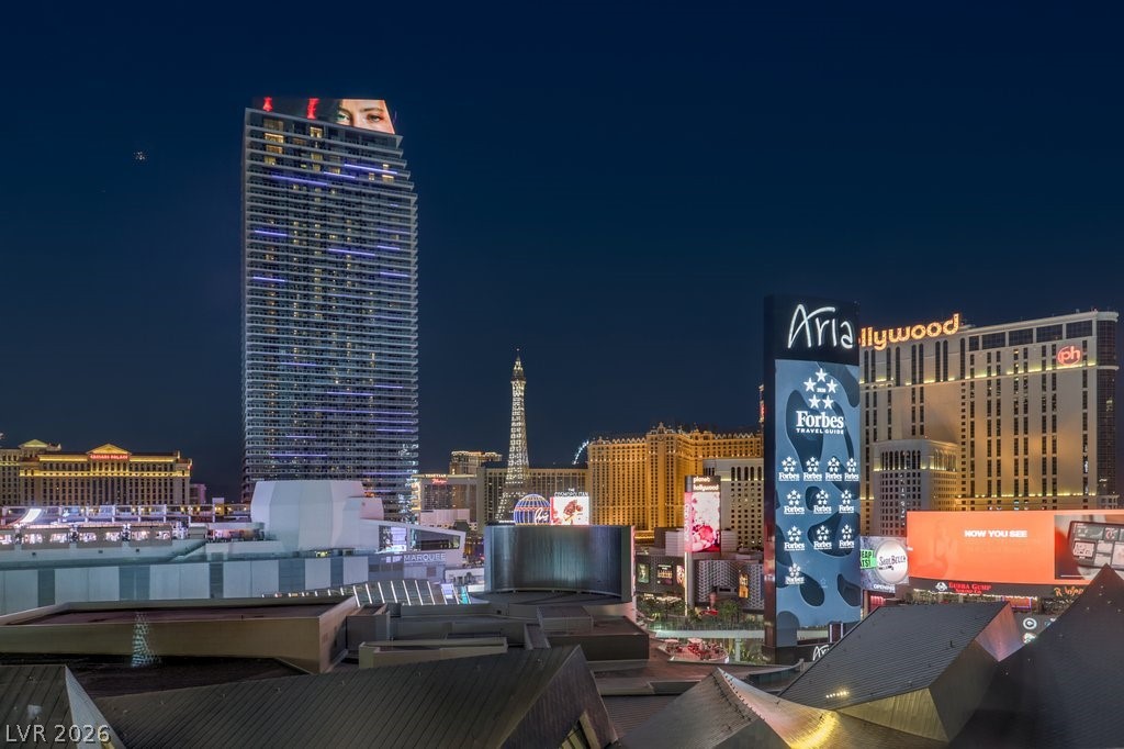 3722 Las Vegas Boulevard 907