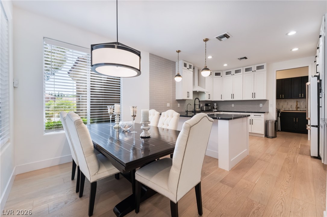 1920 Summer Palm Place 103