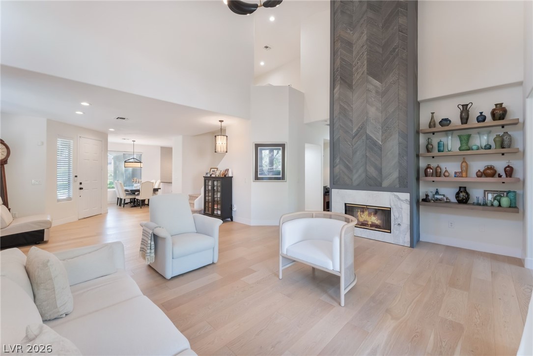 1920 Summer Palm Place 103