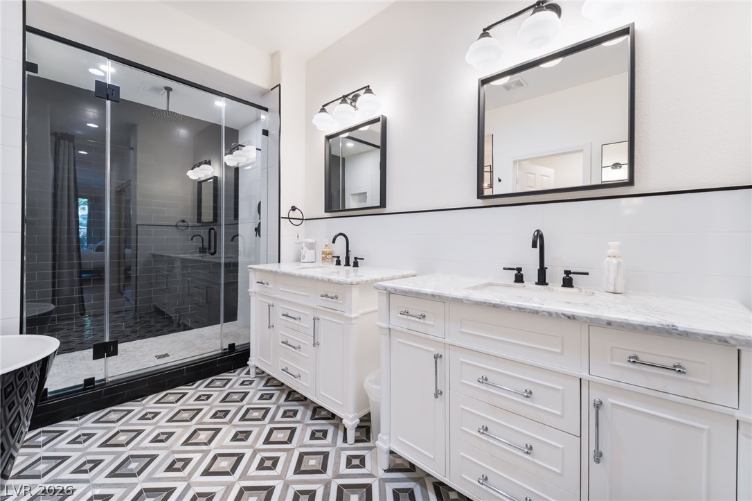 1920 Summer Palm Place 103