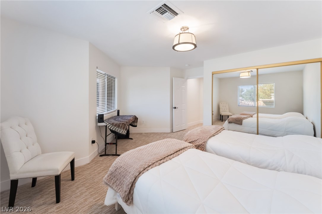 1920 Summer Palm Place 103