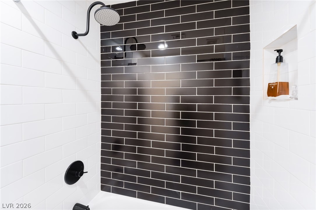 1920 Summer Palm Place 103