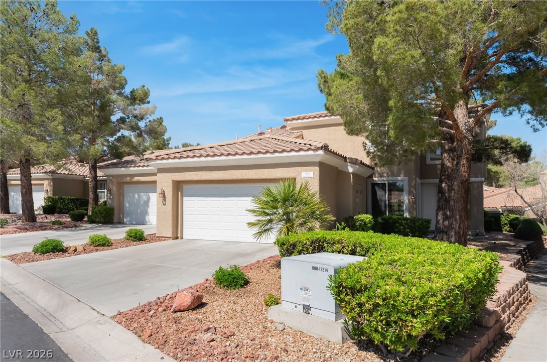 1920 Summer Palm Place 103