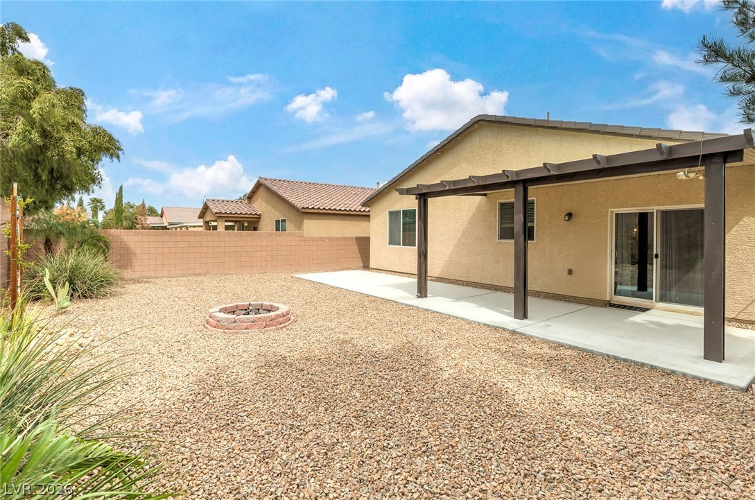 9565 Vital Crest Street