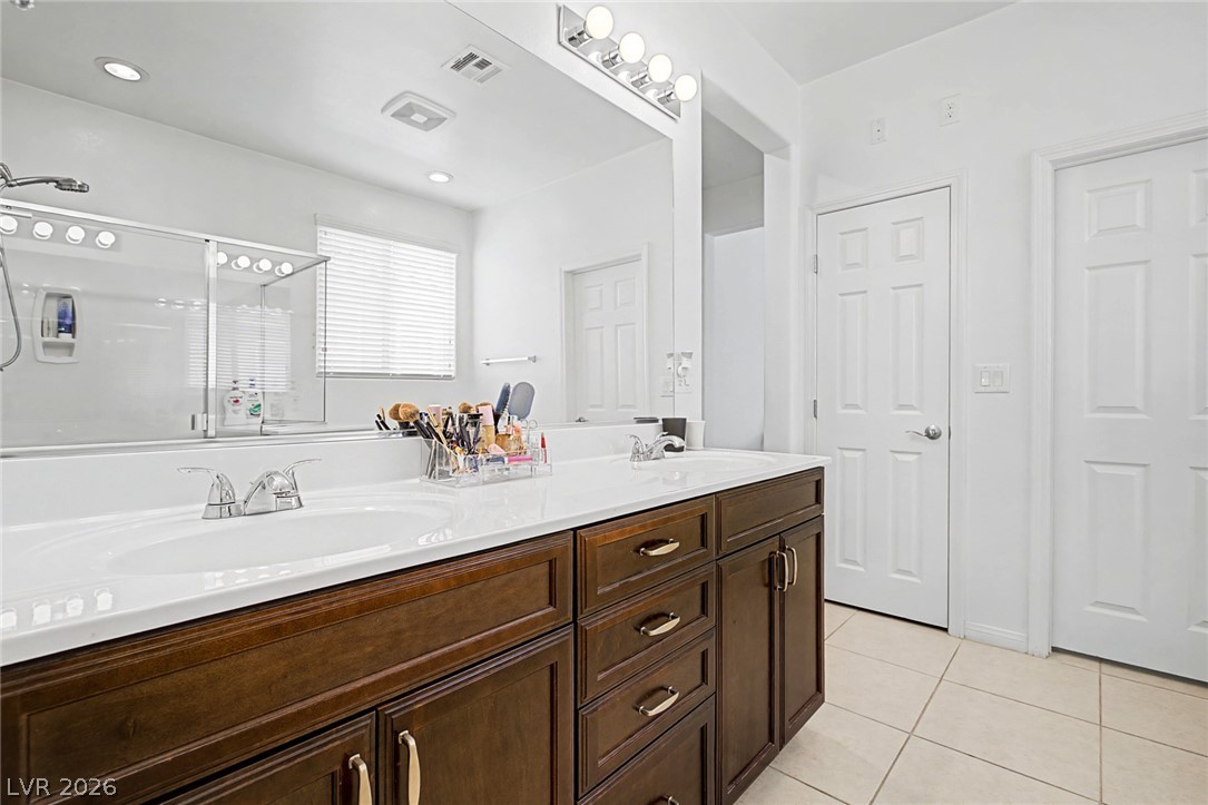 9565 Vital Crest Street