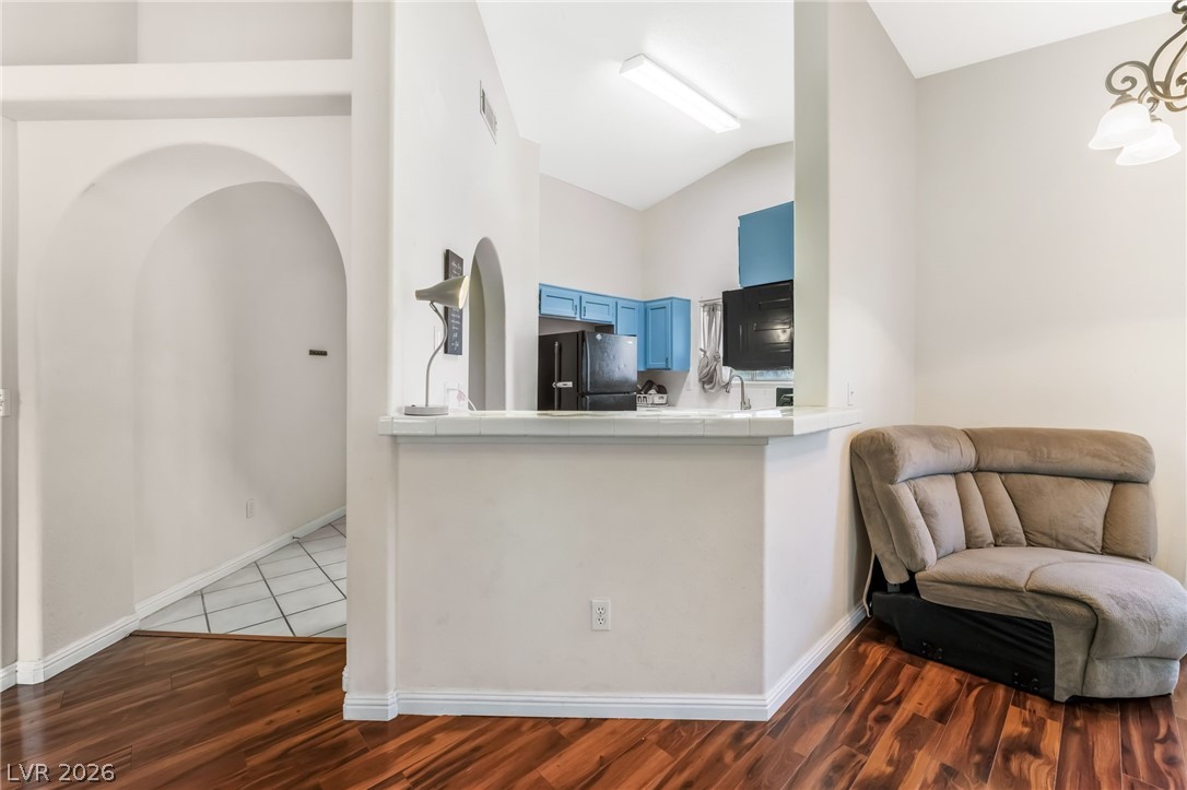 900 Heavenly Hills Court 213