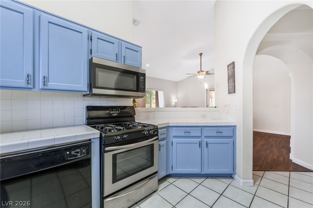 900 Heavenly Hills Court 213