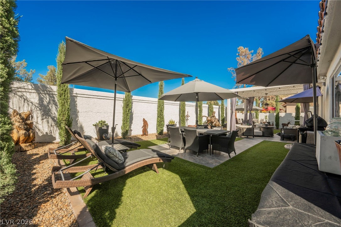 1613 Hidden Spring Drive