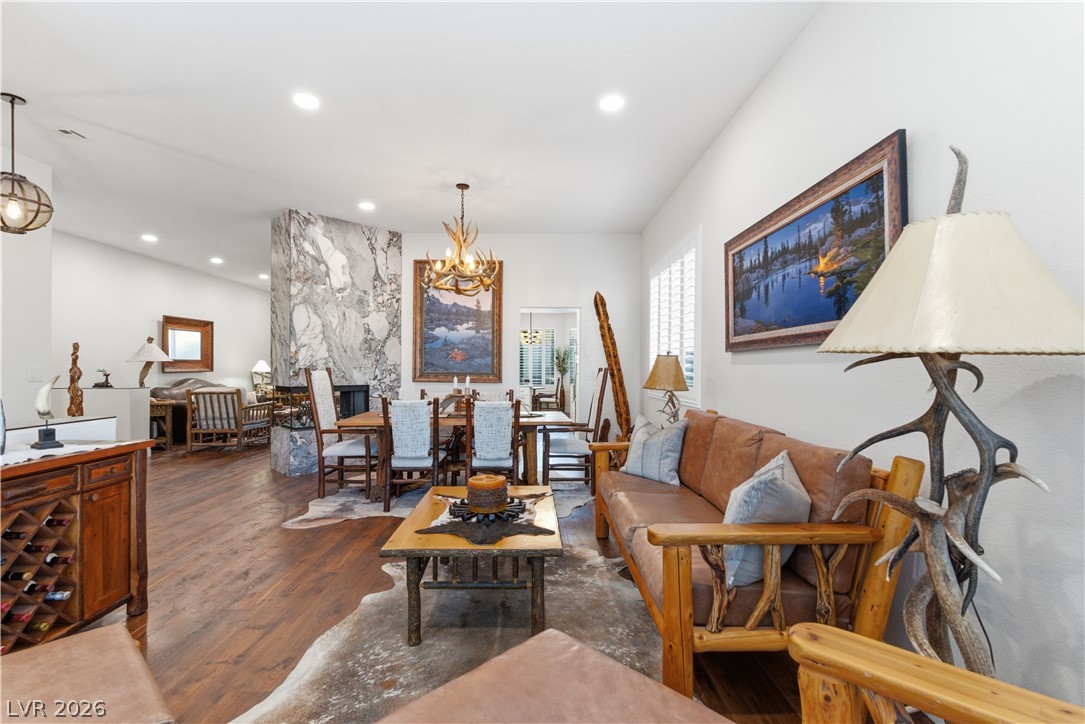 1613 Hidden Spring Drive