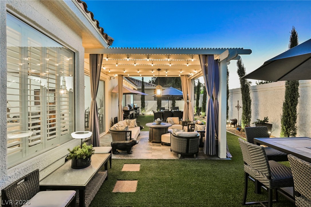 1613 Hidden Spring Drive