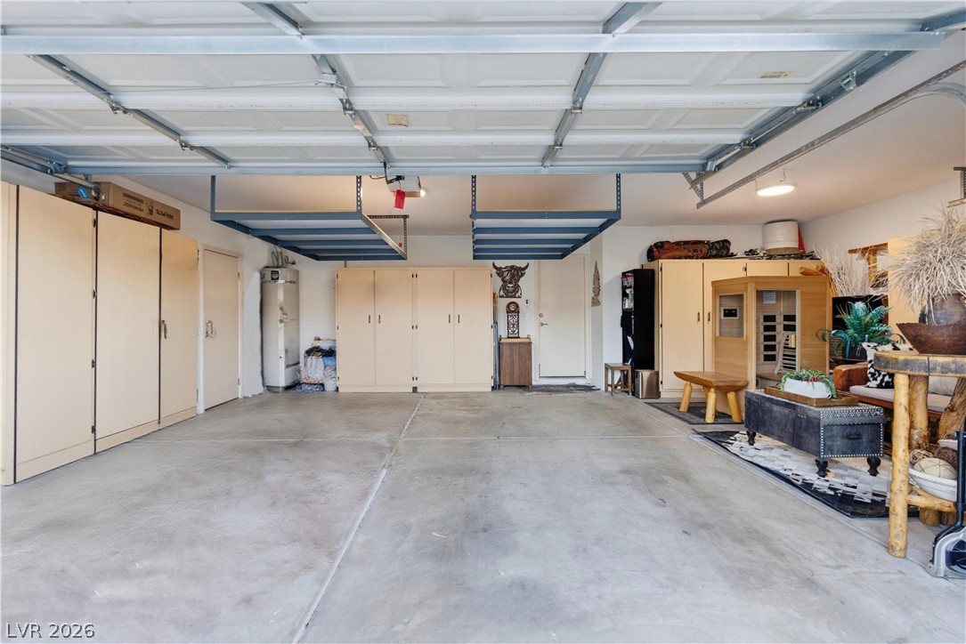 1613 Hidden Spring Drive