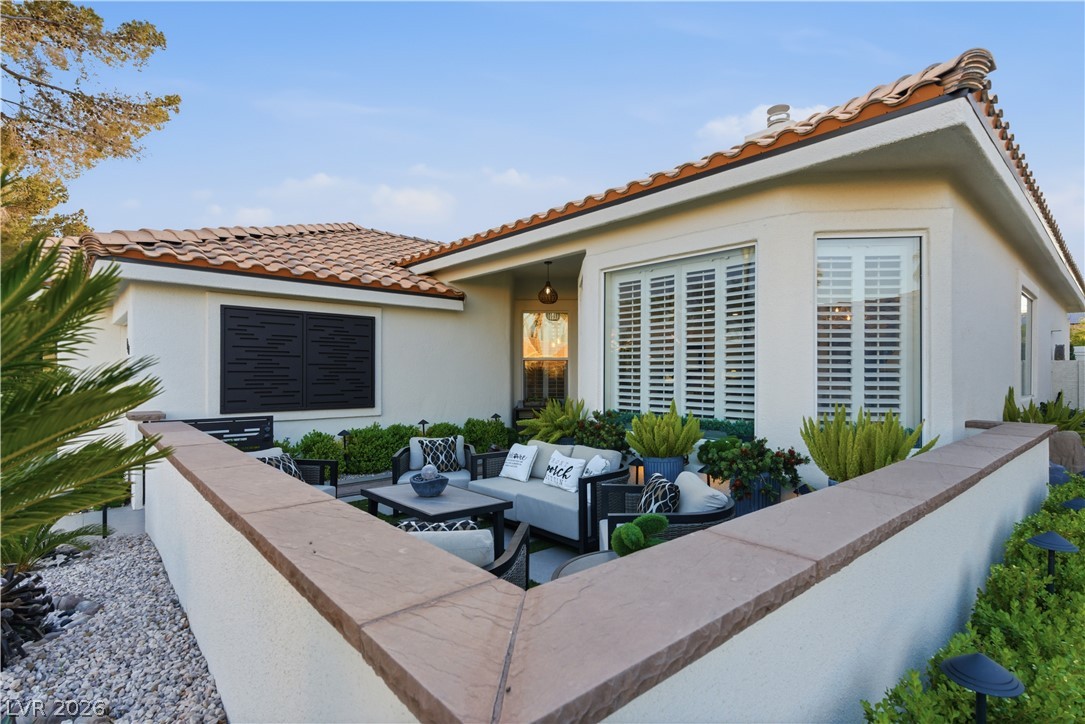 1613 Hidden Spring Drive